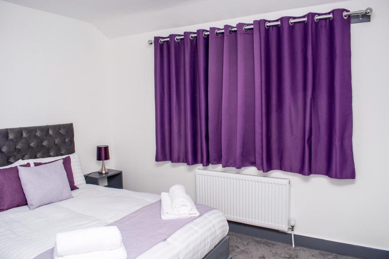Homestay In Birmingham Sleeps 8 - Free Parking & Wifi Exterior photo
